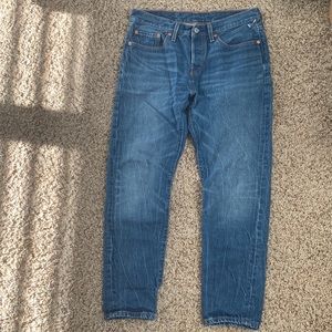 Levi’s 501 T (taper) - midrise size 28